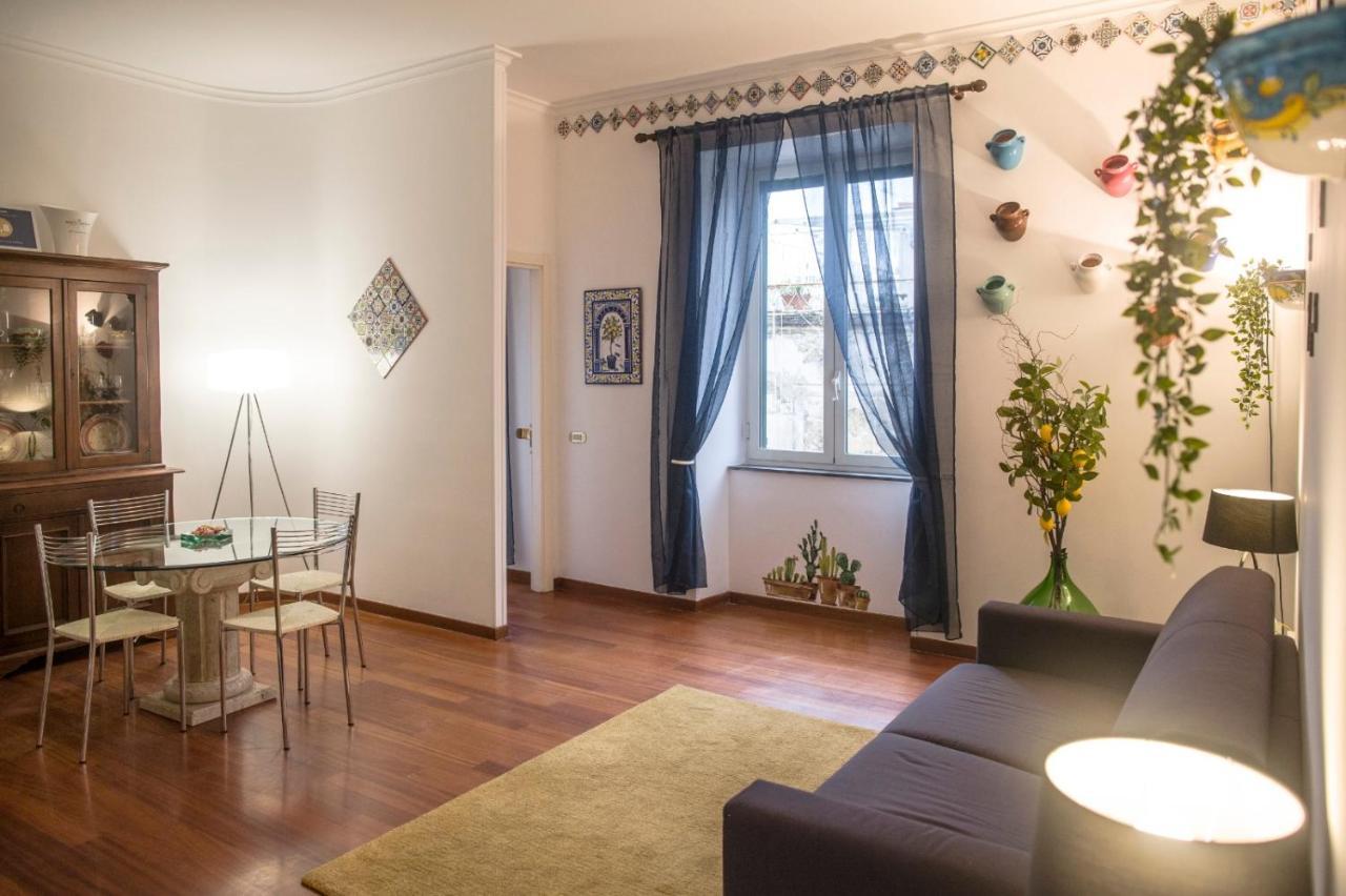 Appartement Residenza Napoli Toledo Extérieur photo