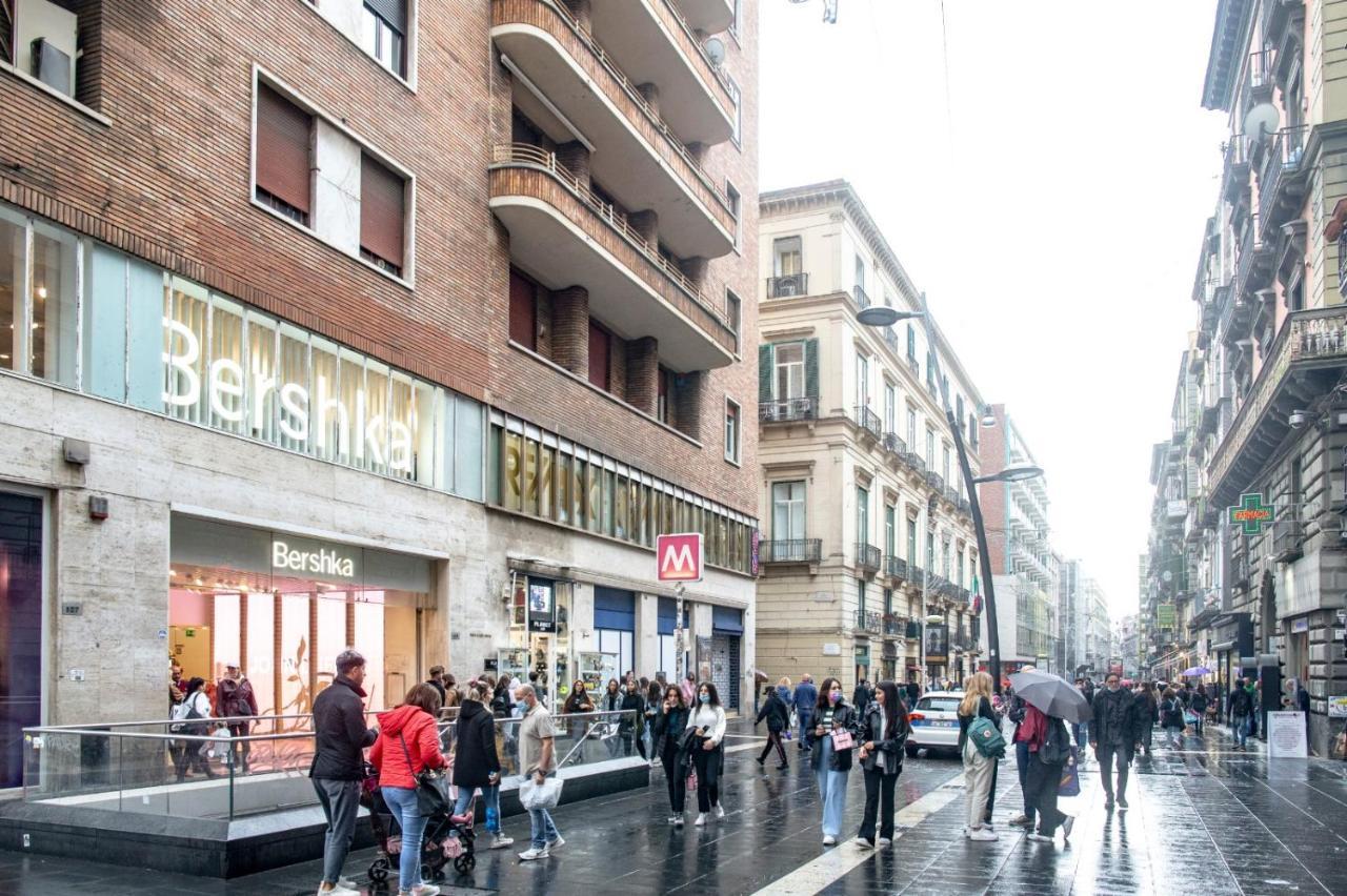 Appartement Residenza Napoli Toledo Extérieur photo